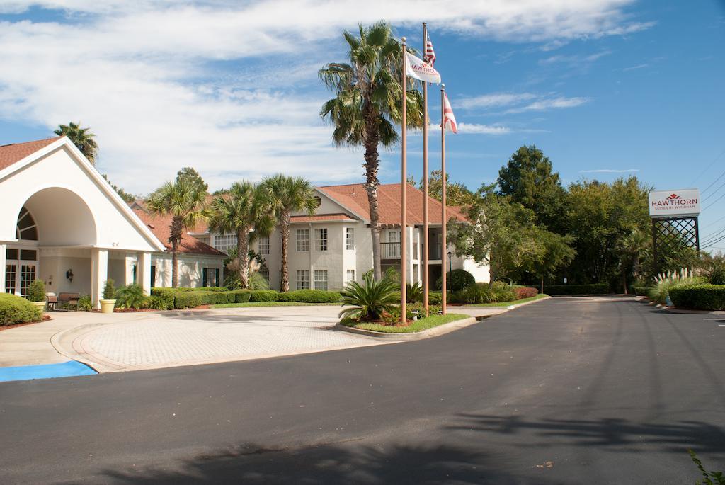 Hawthorn Suites By Wyndham Jacksonville Exterior photo